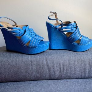 Miss Me wedges size 7